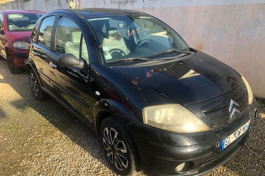 Citroen C3 1.4 HDI EXCLUSIVE PACK CD CLIM TOIT PANO occasion en vente à  Les Pavillons-sous-Bois 
								
