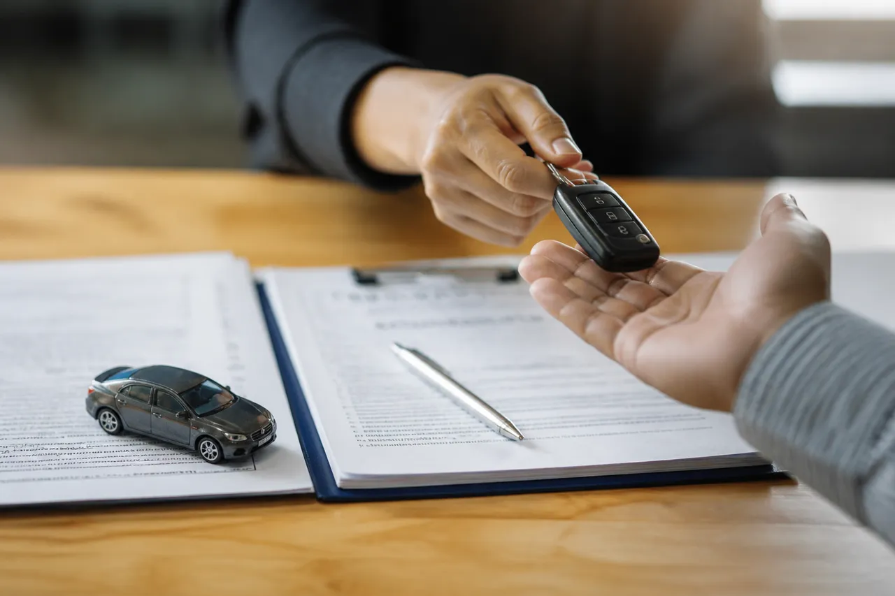 Sortir d'une LOA sans acheter la voiture : transfert ou restitution